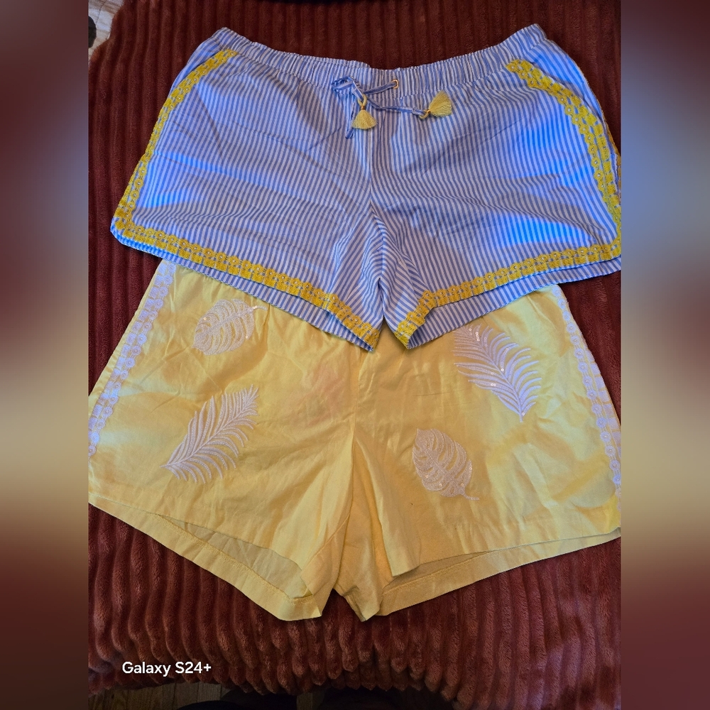 Lilly Pulitzer shorts BUNDLE OF 2